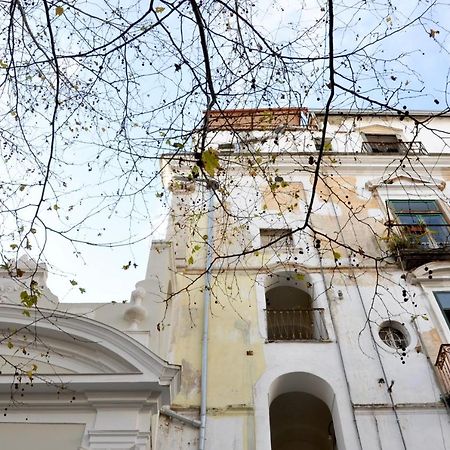 Design & History Suite Salerno Exterior photo